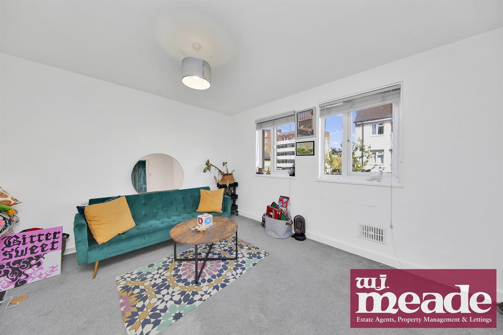 3 bed property in Gibson Close, Stepney Green, London